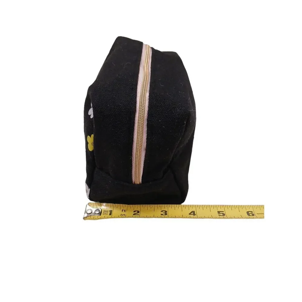 Marc Jacobs Daisy Black Makeup Cosmetics Bag Pouch Flowers Designer Canvas‎